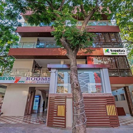 Treebo Seven Inn Τιρουπάτι Εξωτερικό φωτογραφία